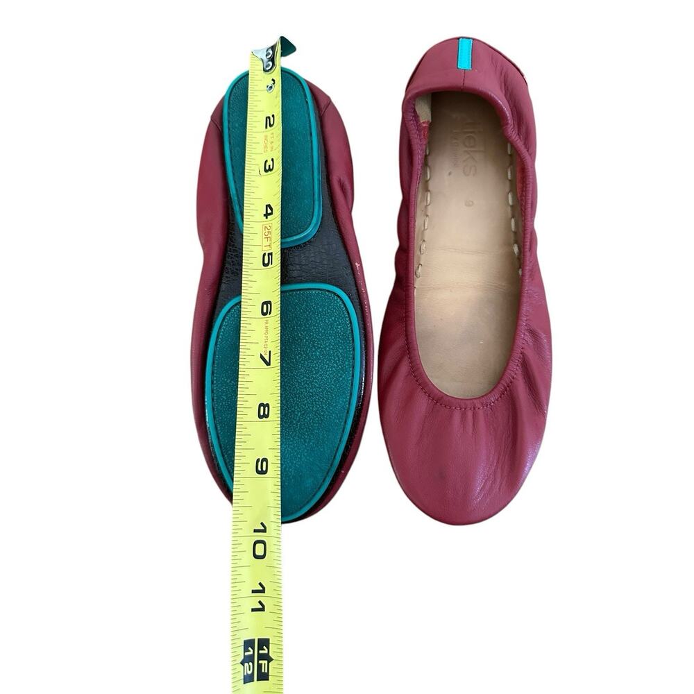 Tieks Womens Burgundy Leather Round Toe Slip On Casual Ballet Flats Size 9 - Picture 4 of 8
